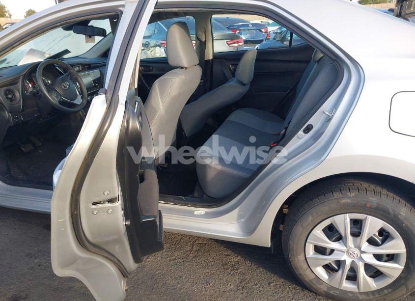 Photo 8 of 2017 Toyota Corolla L (VIN 5YFBURHE3HP666479)