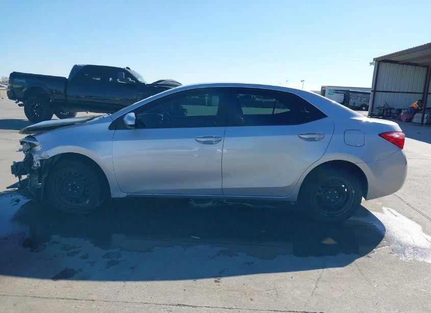 Photo 14 of 2017 Toyota Corolla LE (VIN 5YFBURHE3HP686442)