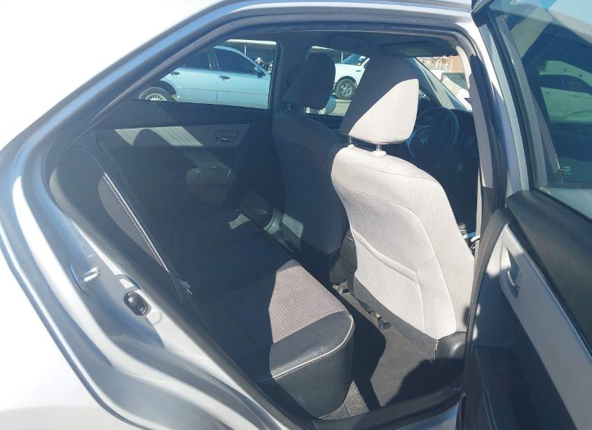 Photo 8 of 2017 Toyota Corolla LE (VIN 5YFBURHE3HP686442)