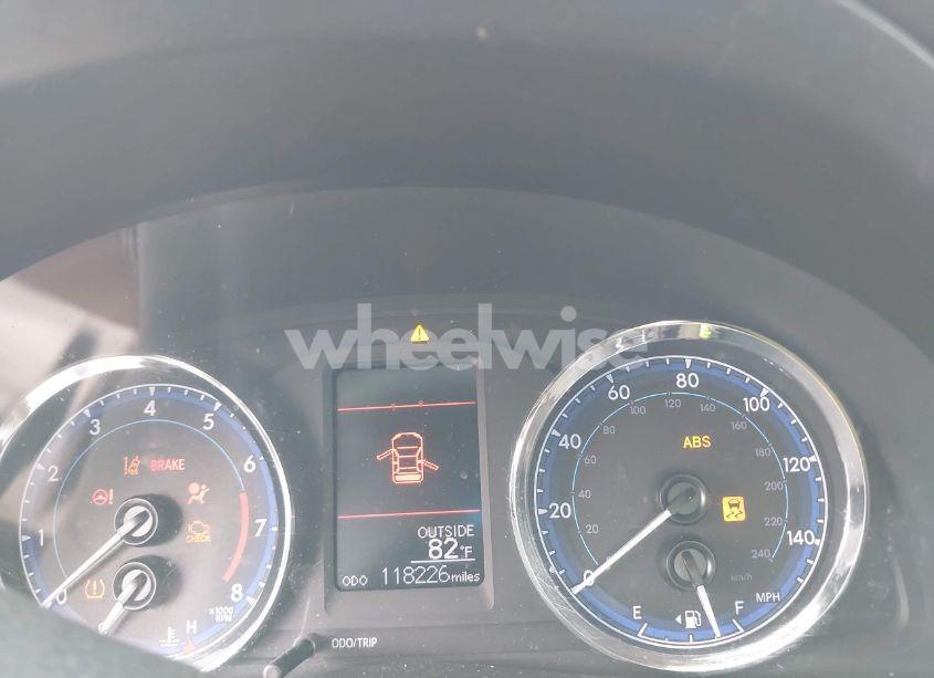 Photo 7 of 2017 Toyota Corolla LE (VIN 5YFBURHE3HP714076)