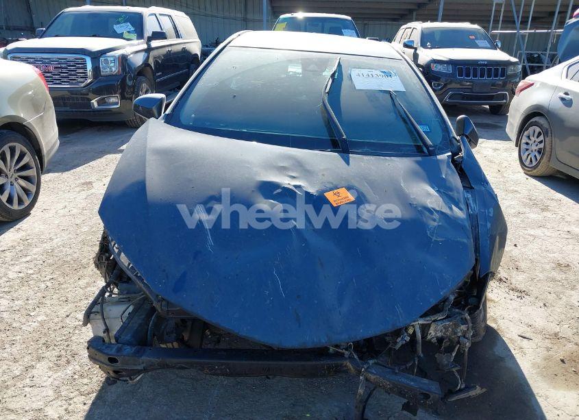 Photo 11 of 2017 Toyota Corolla LE (VIN 5YFBURHE3HP722064)