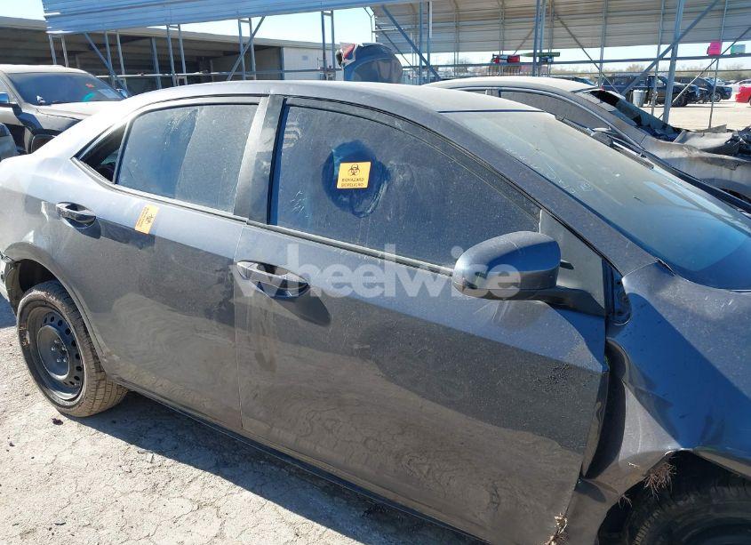 Photo 12 of 2017 Toyota Corolla LE (VIN 5YFBURHE3HP722064)