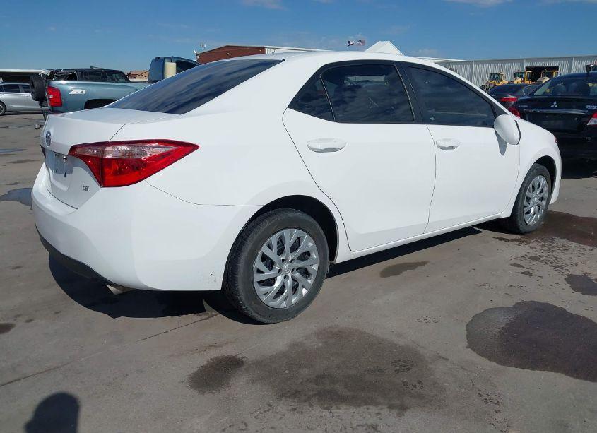 Photo 4 of 2017 Toyota Corolla LE (VIN 5YFBURHE3HP731945)