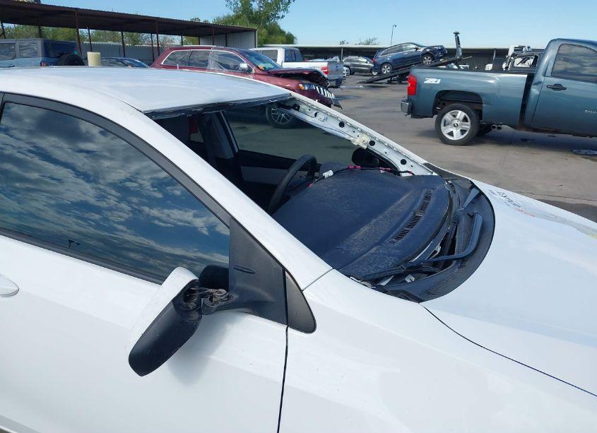 Photo 6 of 2017 Toyota Corolla LE (VIN 5YFBURHE3HP731945)