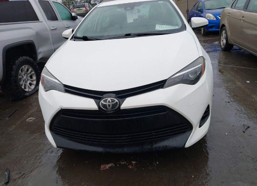 Photo 12 of 2017 Toyota Corolla LE (VIN 5YFBURHE3HP733307)