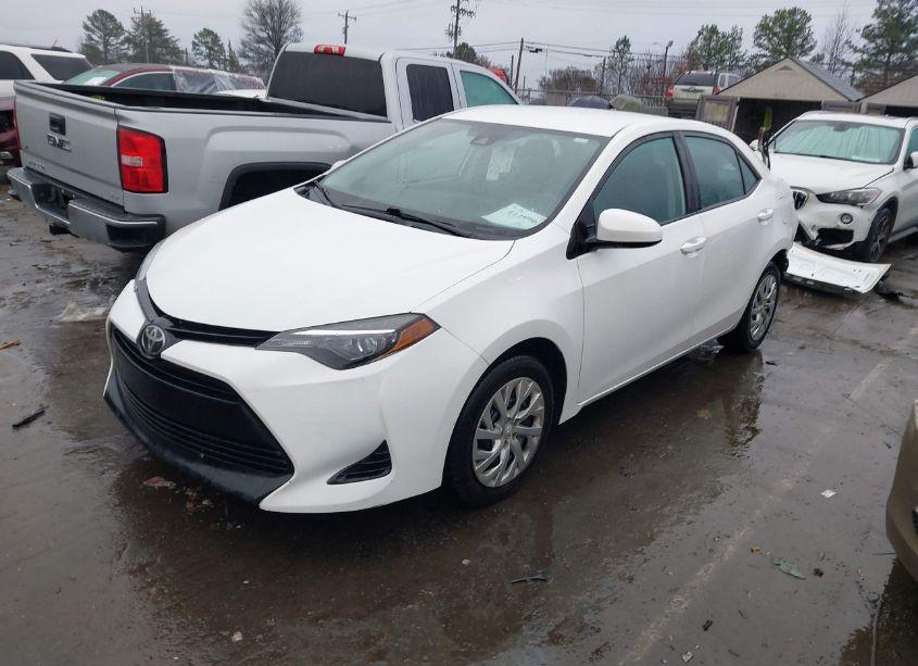 Photo 2 of 2017 Toyota Corolla LE (VIN 5YFBURHE3HP733307)