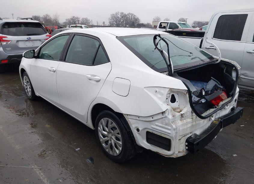 Photo 3 of 2017 Toyota Corolla LE (VIN 5YFBURHE3HP733307)