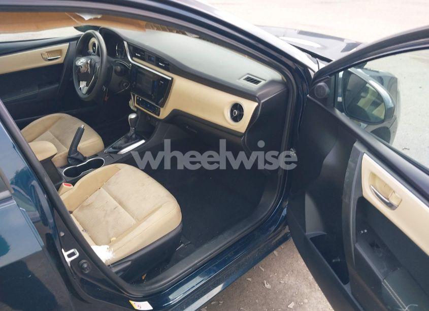 Photo 5 of 2017 Toyota Corolla LE (VIN 5YFBURHE3HP735994)