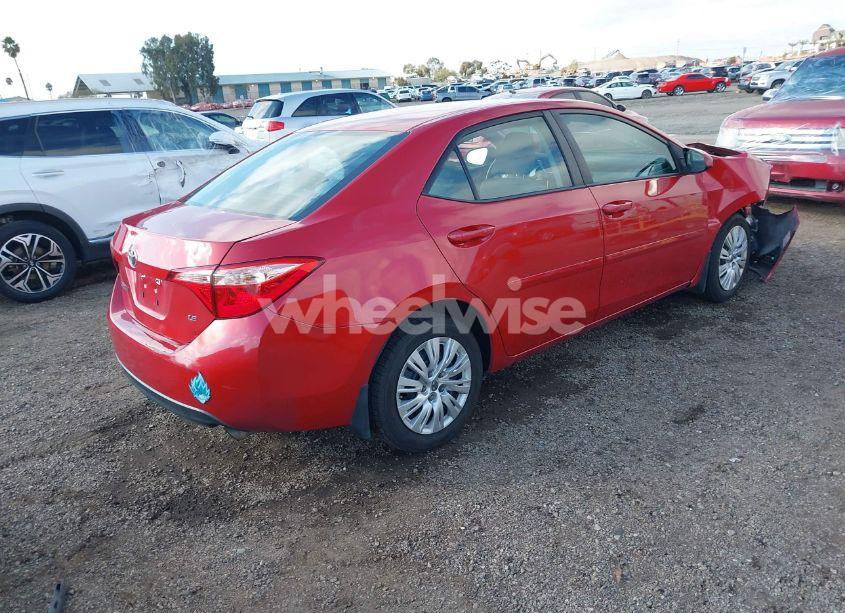 Photo 4 of 2018 Toyota Corolla LE (VIN 5YFBURHE3JP746418)