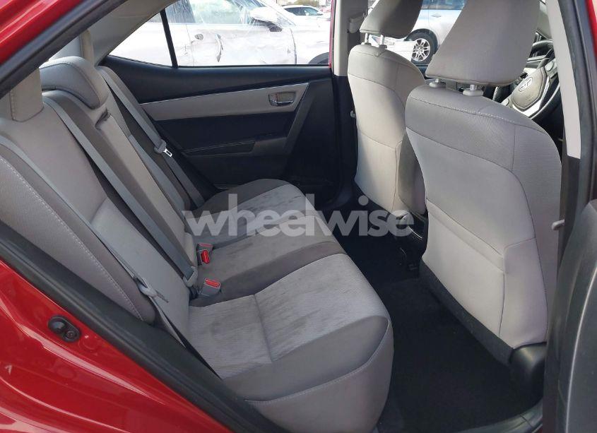 Photo 8 of 2018 Toyota Corolla LE (VIN 5YFBURHE3JP746418)