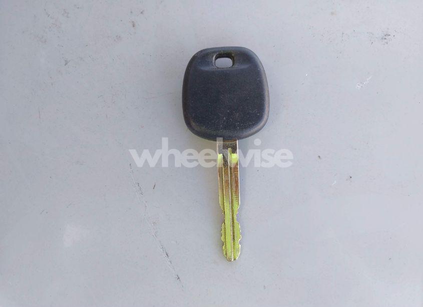 Photo 11 of 2018 Toyota Corolla LE (VIN 5YFBURHE3JP763090)