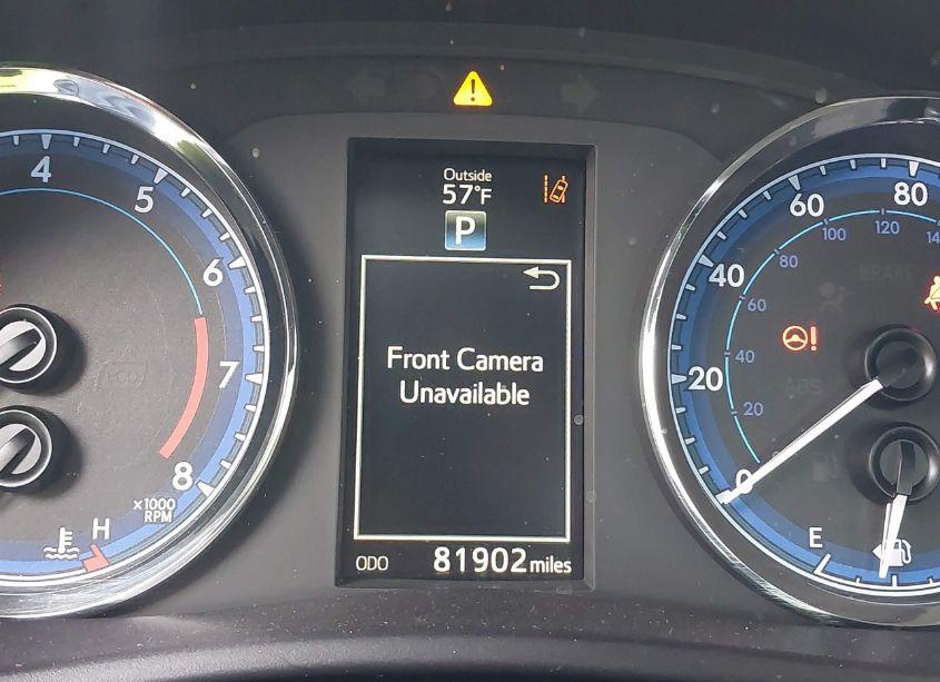 Photo 16 of 2018 Toyota Corolla SE (VIN 5YFBURHE3JP765096)