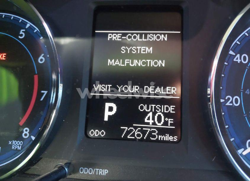 Photo 16 of 2018 Toyota Corolla L (VIN 5YFBURHE3JP775448)