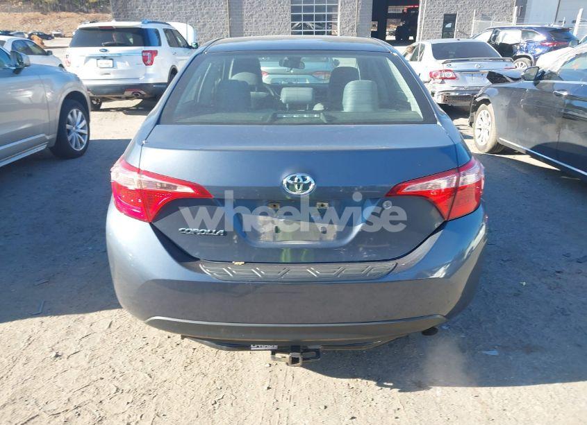 Photo 17 of 2018 Toyota Corolla L (VIN 5YFBURHE3JP775448)