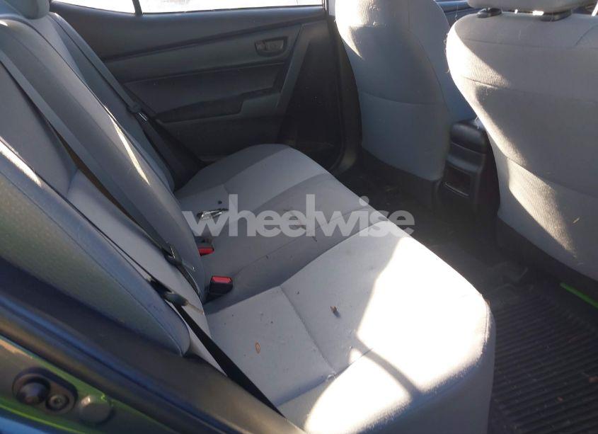 Photo 8 of 2018 Toyota Corolla L (VIN 5YFBURHE3JP775448)