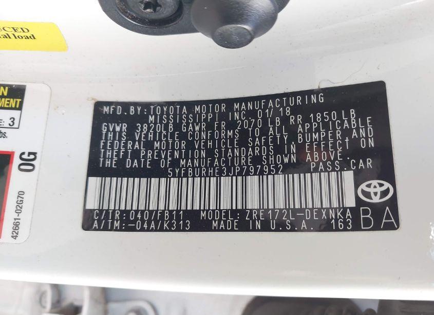 Photo 9 of 2018 Toyota Corolla LE (VIN 5YFBURHE3JP797952)