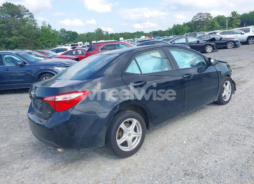 Photo 4 of 2018 Toyota Corolla LE (VIN 5YFBURHE3JP803202)