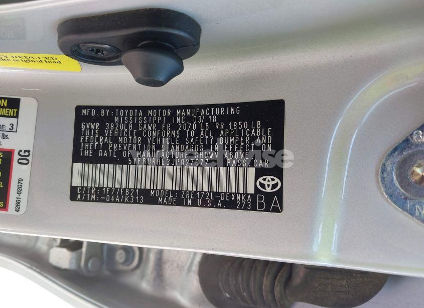 Photo 9 of 2018 Toyota Corolla LE (VIN 5YFBURHE3JP827077)