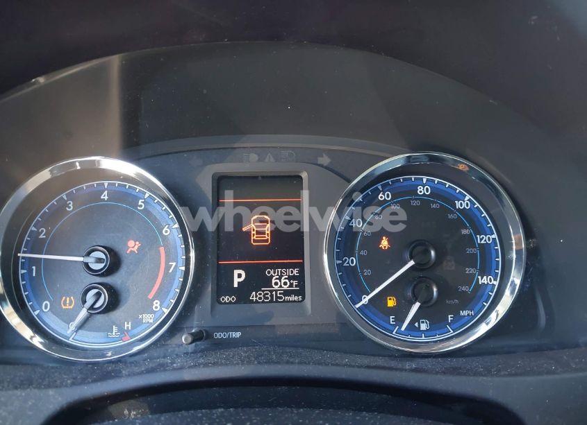 Photo 7 of 2018 Toyota Corolla L (VIN 5YFBURHE3JP854652)