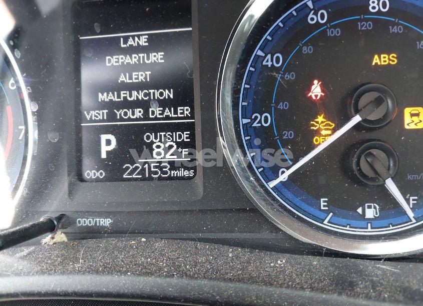 Photo 15 of 2019 Toyota Corolla LE (VIN 5YFBURHE3KP857584)