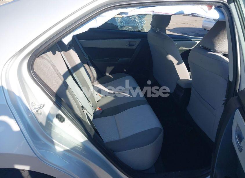 Photo 8 of 2019 Toyota Corolla LE (VIN 5YFBURHE3KP863336)