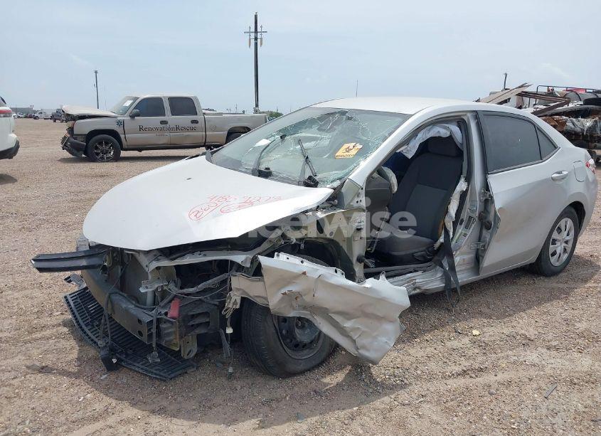 Photo 6 of 2019 Toyota Corolla L (VIN 5YFBURHE3KP873056)