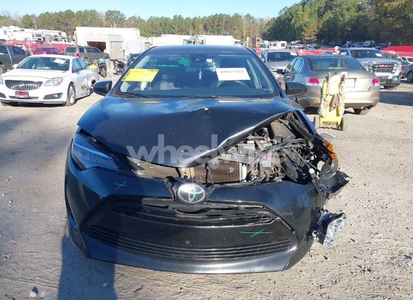 Photo 12 of 2019 Toyota Corolla LE (VIN 5YFBURHE3KP877690)