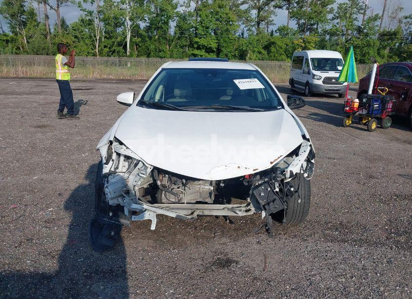 Photo 12 of 2019 Toyota Corolla LE (VIN 5YFBURHE3KP889001)