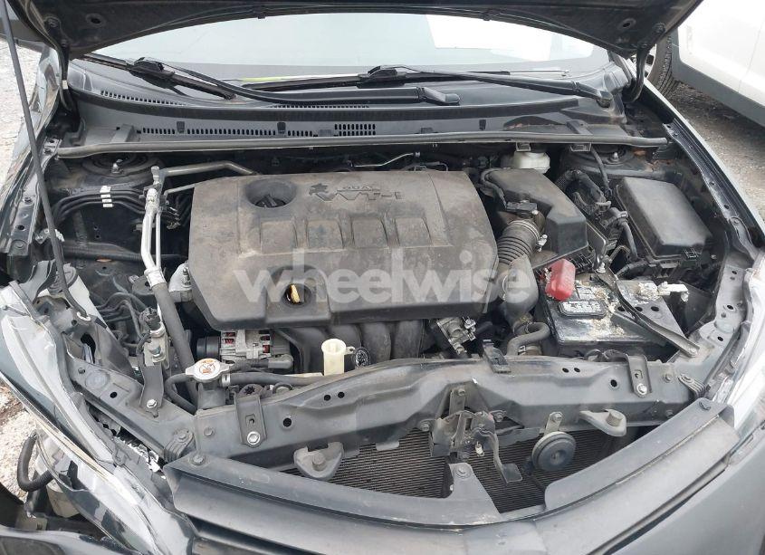 Photo 10 of 2019 Toyota Corolla LE (VIN 5YFBURHE3KP912969)