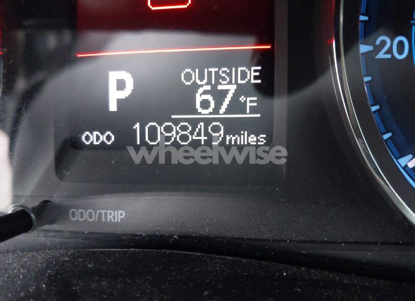 Photo 15 of 2019 Toyota Corolla LE (VIN 5YFBURHE3KP912969)