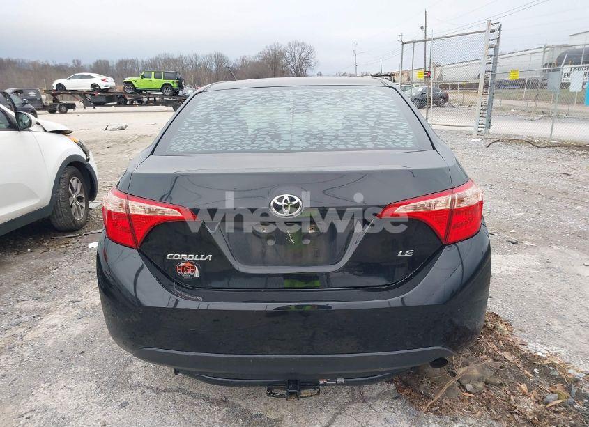 Photo 16 of 2019 Toyota Corolla LE (VIN 5YFBURHE3KP912969)