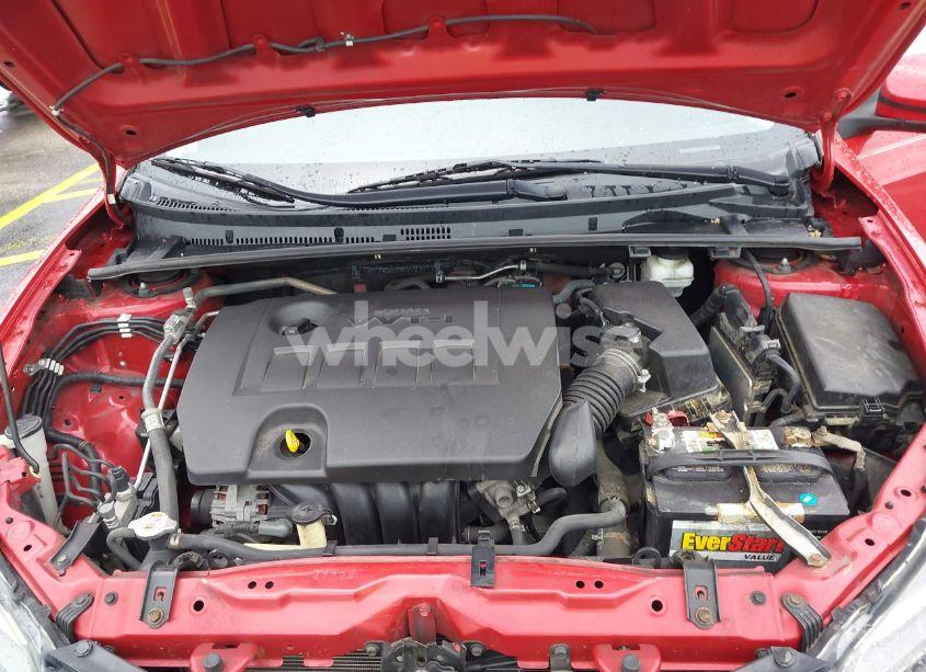 Photo 10 of 2019 Toyota Corolla LE (VIN 5YFBURHE3KP922983)