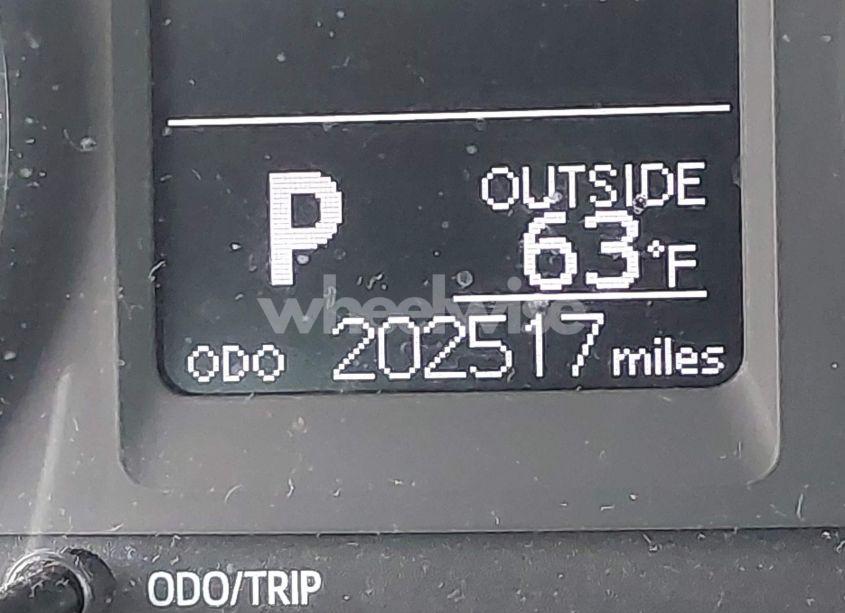 Photo 15 of 2019 Toyota Corolla LE (VIN 5YFBURHE3KP922983)