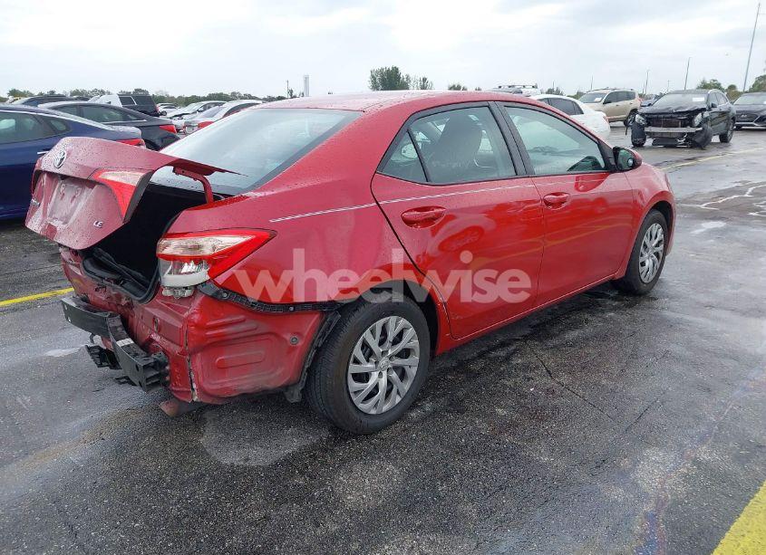 Photo 4 of 2019 Toyota Corolla LE (VIN 5YFBURHE3KP922983)