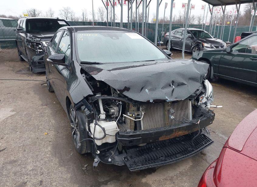 Photo 13 of 2019 Toyota Corolla SE (VIN 5YFBURHE3KP927472)