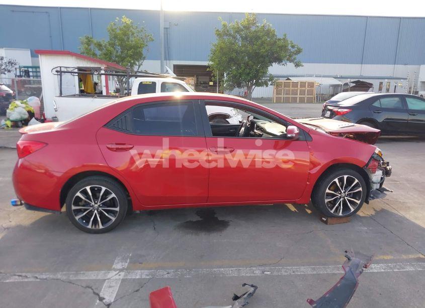 Photo 14 of 2019 Toyota Corolla SE (VIN 5YFBURHE3KP939556)
