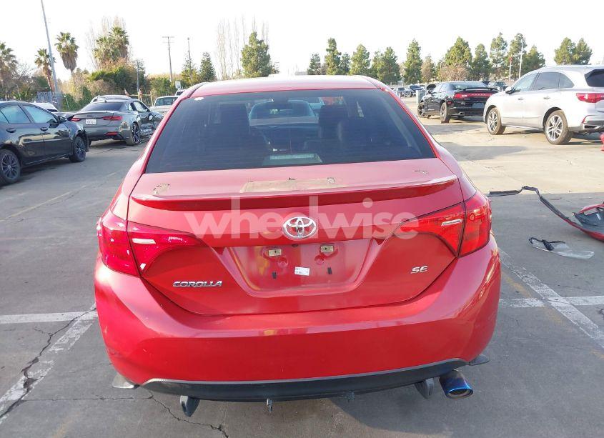 Photo 17 of 2019 Toyota Corolla SE (VIN 5YFBURHE3KP939556)