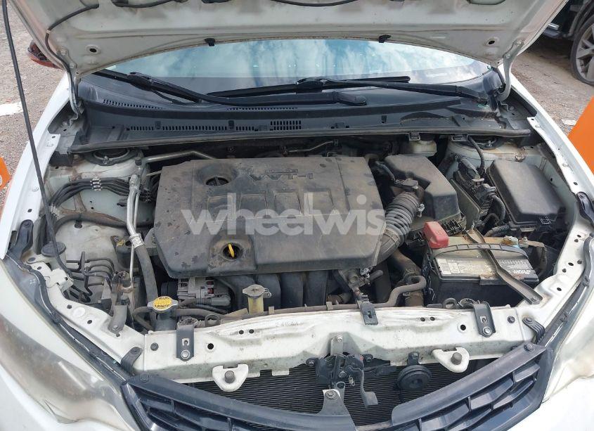 Photo 10 of 2014 Toyota Corolla S PLUS (VIN 5YFBURHE4EP000422)