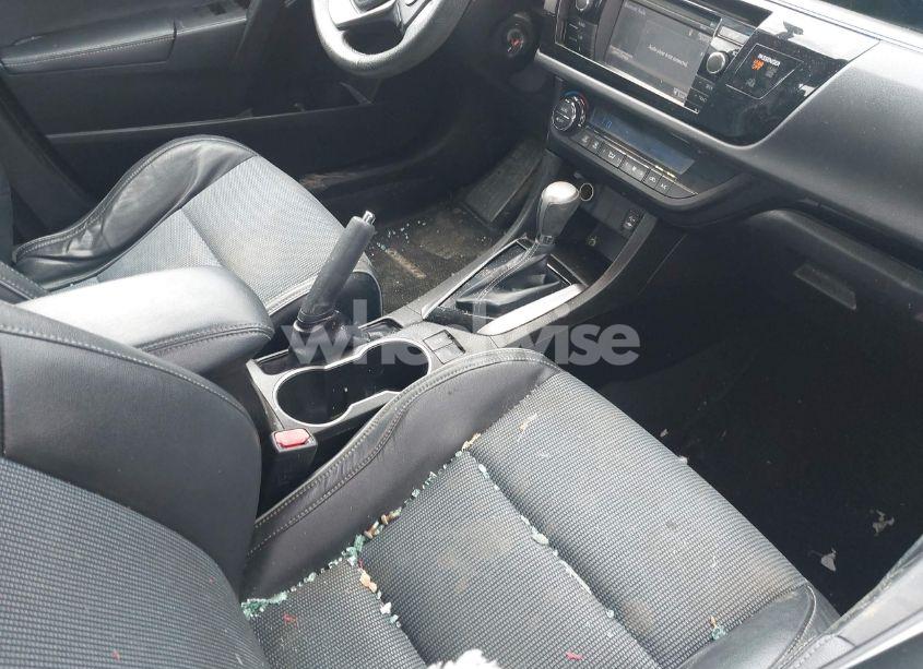 Photo 5 of 2014 Toyota Corolla S PLUS (VIN 5YFBURHE4EP000422)