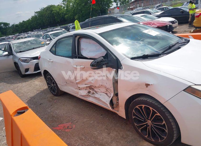 Photo 6 of 2014 Toyota Corolla S PLUS (VIN 5YFBURHE4EP000422)