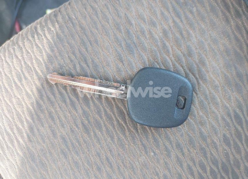 Photo 11 of 2014 Toyota Corolla LE PLUS (VIN 5YFBURHE4EP009735)