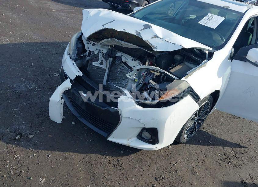 Photo 6 of 2014 Toyota Corolla L/LE/LE PLS/PRM/S/S PLS (VIN 5YFBURHE4EP031282)