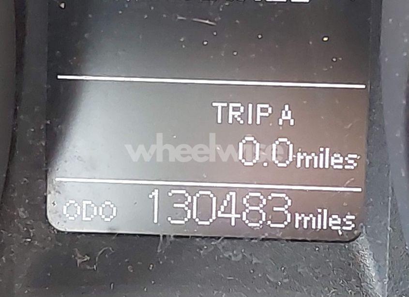 Photo 15 of 2014 Toyota Corolla S PLUS (VIN 5YFBURHE4EP039673)