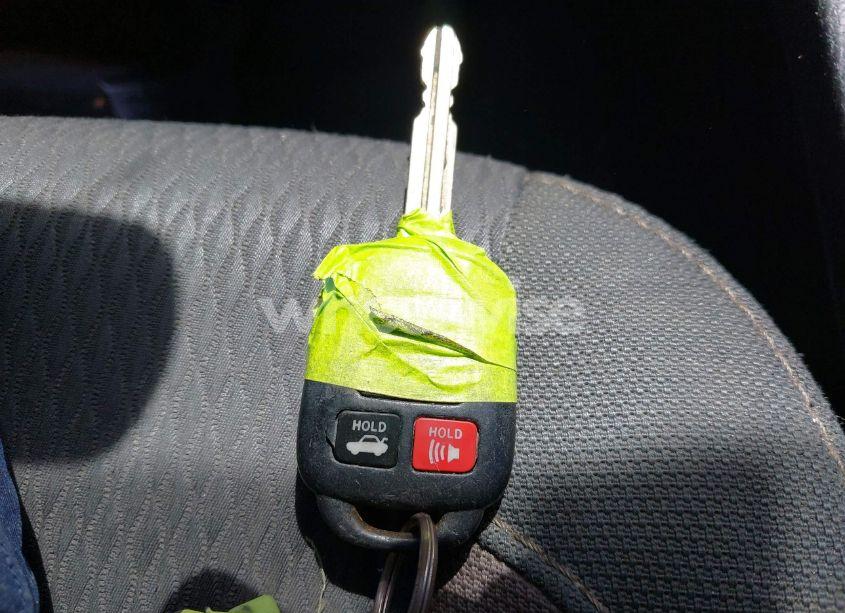 Photo 11 of 2014 Toyota Corolla LE (VIN 5YFBURHE4EP044761)