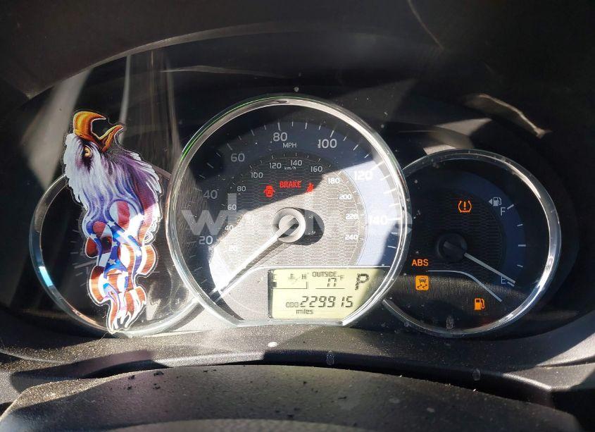 Photo 7 of 2014 Toyota Corolla LE (VIN 5YFBURHE4EP053766)