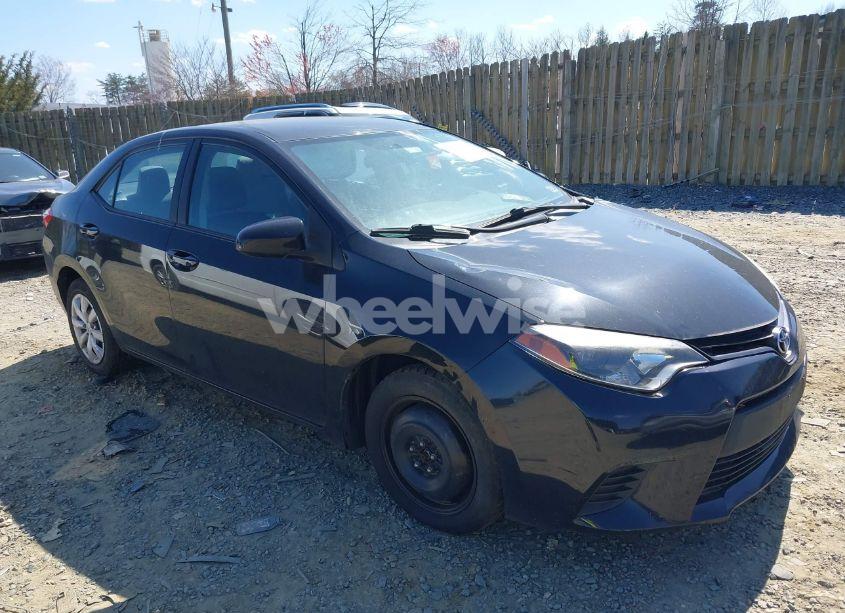 2014 Toyota Corolla LE (VIN 5YFBURHE4EP117997) main photo
