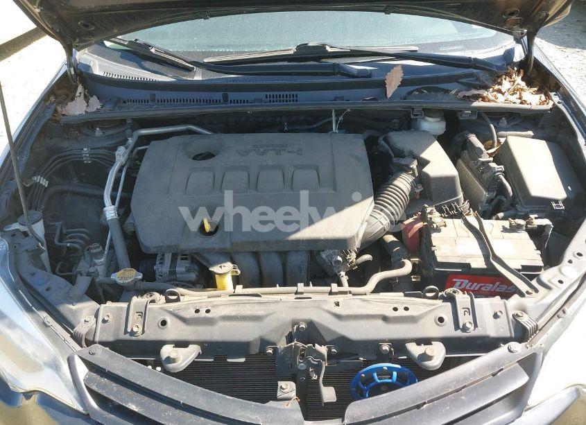 Photo 10 of 2014 Toyota Corolla LE (VIN 5YFBURHE4EP117997)