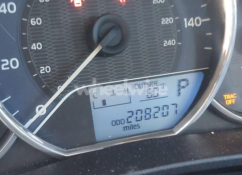 Photo 15 of 2014 Toyota Corolla LE (VIN 5YFBURHE4EP117997)