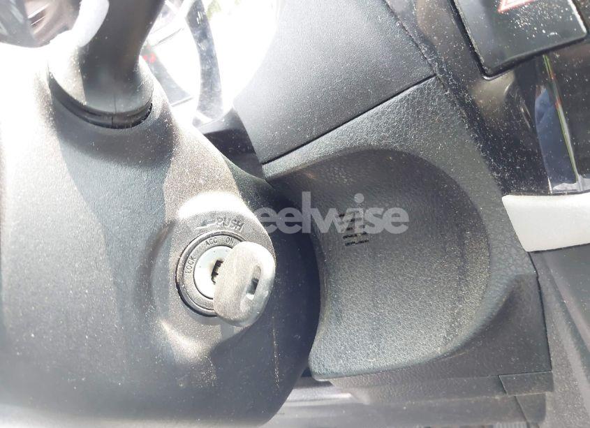 Photo 11 of 2014 Toyota Corolla LE (VIN 5YFBURHE4EP120544)