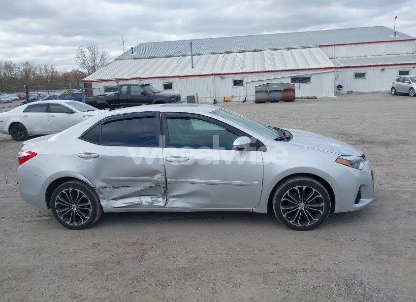 Photo 13 of 2015 Toyota Corolla S PREMIUM (VIN 5YFBURHE4FP189378)